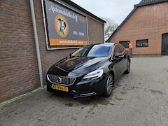 Volvo V40 - 2.0 D3 Nordic+