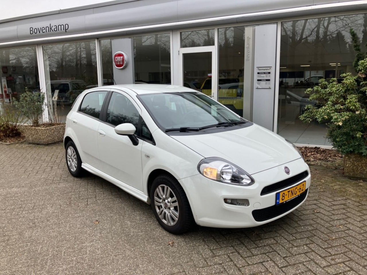 Fiat Punto - 0.9 100 Street - AutoWereld.nl