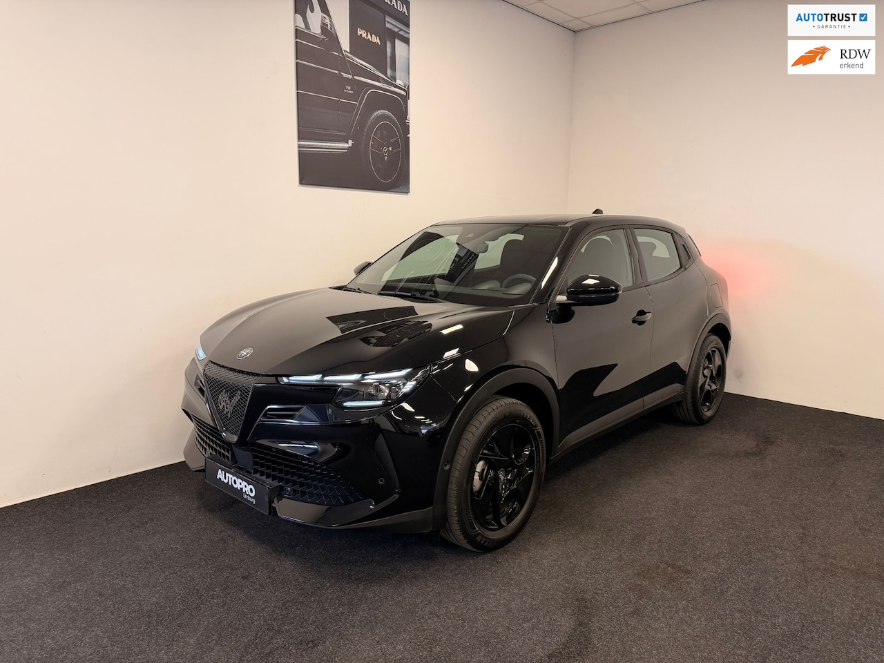 Alfa Romeo Junior - 1.2 Turbo Hybrid Ibrida - AutoWereld.nl