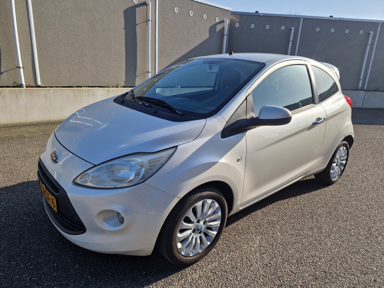 Ford Ka - 1.2 Titanium X 1.2 Titanium X - AutoWereld.nl