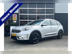 Kia Niro - 1.6 Hybrid DynamicLine, Automaat, CarPlay, Camera, Navi, Trekhaak, JBL