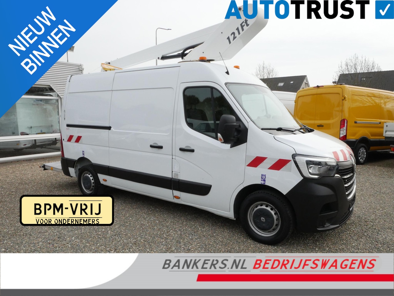 Renault Master - L2H2 2.3dCi 145PK, L2H2, Airco, Hoogwerker: France Elevateur 121FT - AutoWereld.nl