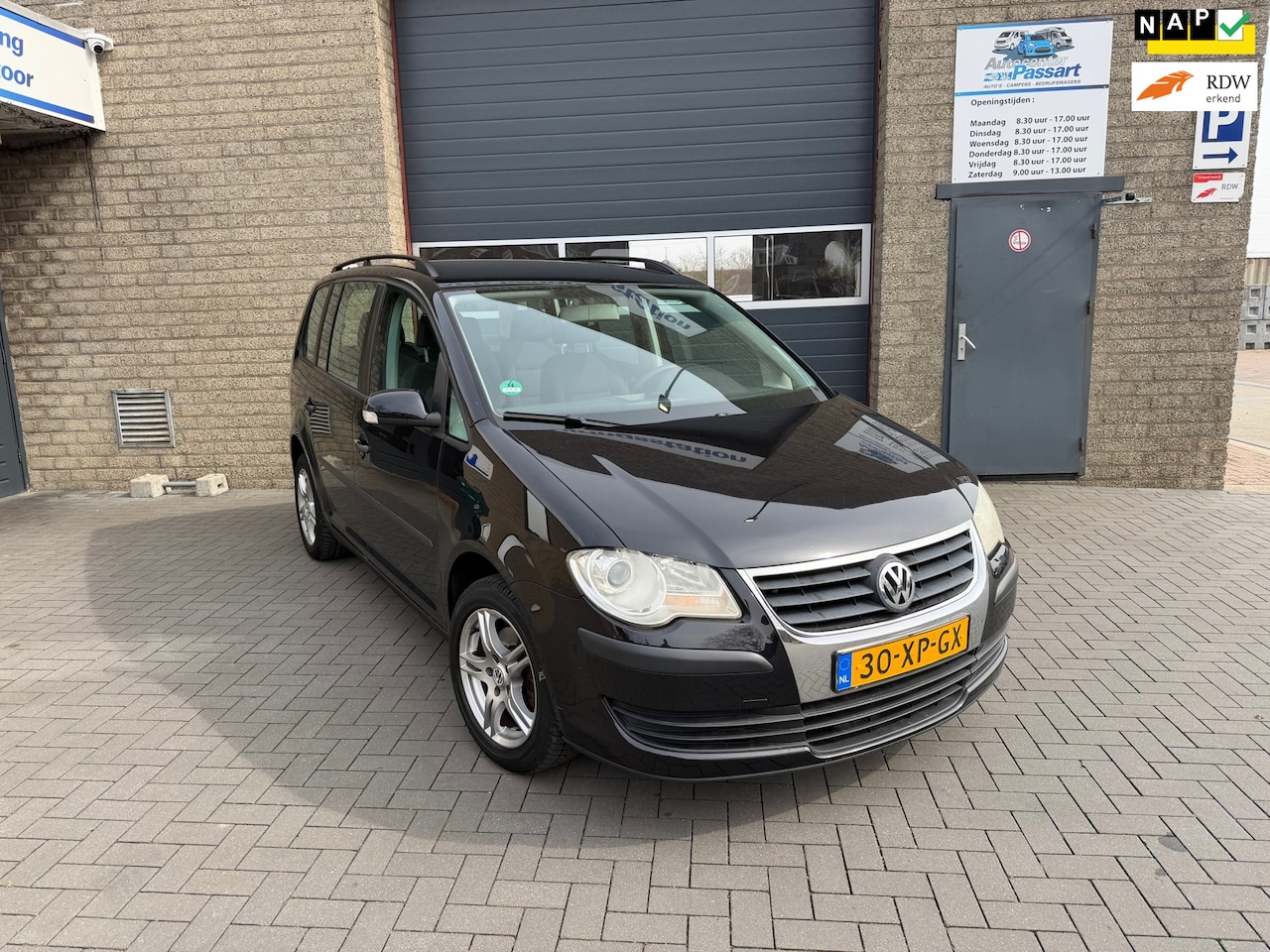 Volkswagen Touran - 1.6 Optive 1.6 Optive - AutoWereld.nl
