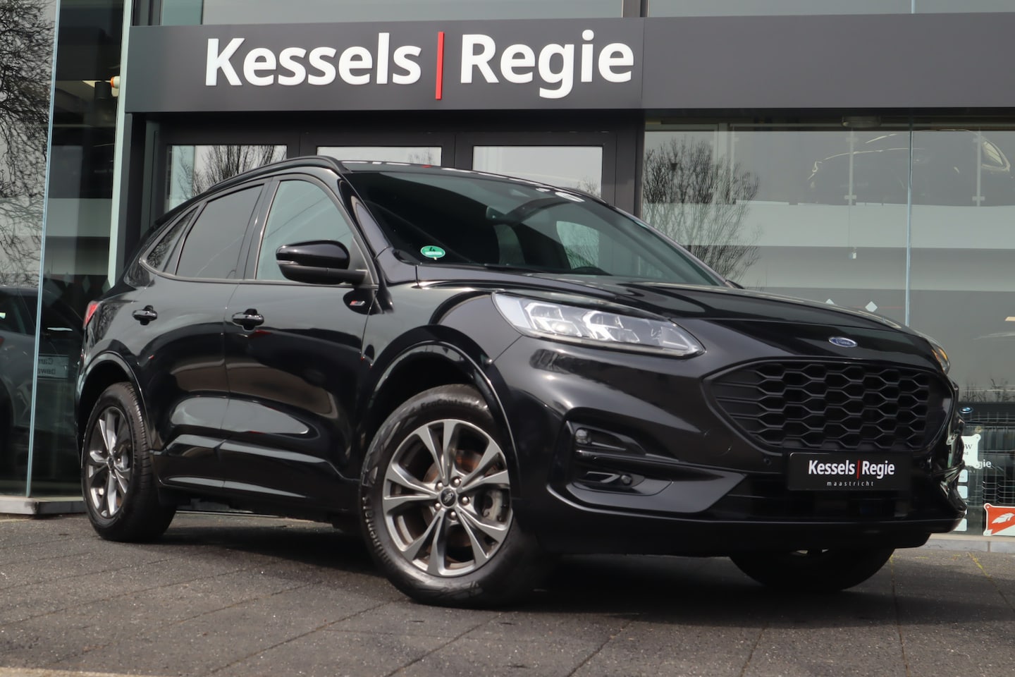 Ford Kuga - 2.5 PHEV ST-Line X B&O Trekhaak Keyless 18” El.klep Camera Stuur/Stoelverwarming - AutoWereld.nl
