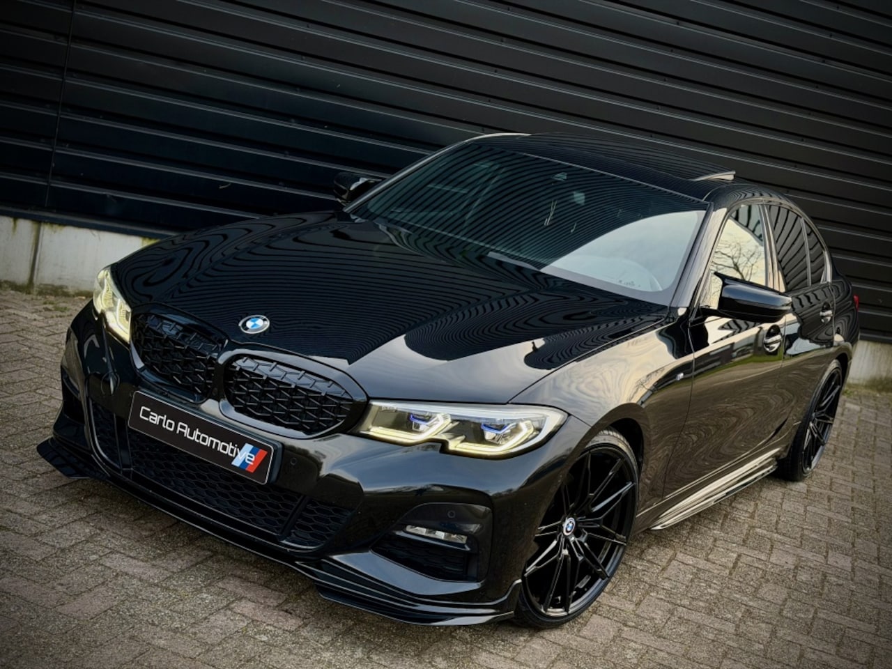 BMW 3-serie - 320i M-PERFORMANCE LASER|DAK|HEADUP|MEMORY|CAMERA VOL! - AutoWereld.nl