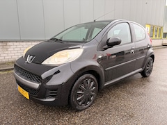 Peugeot 107 - 1.0-12V Sublime 5-deurs Airco