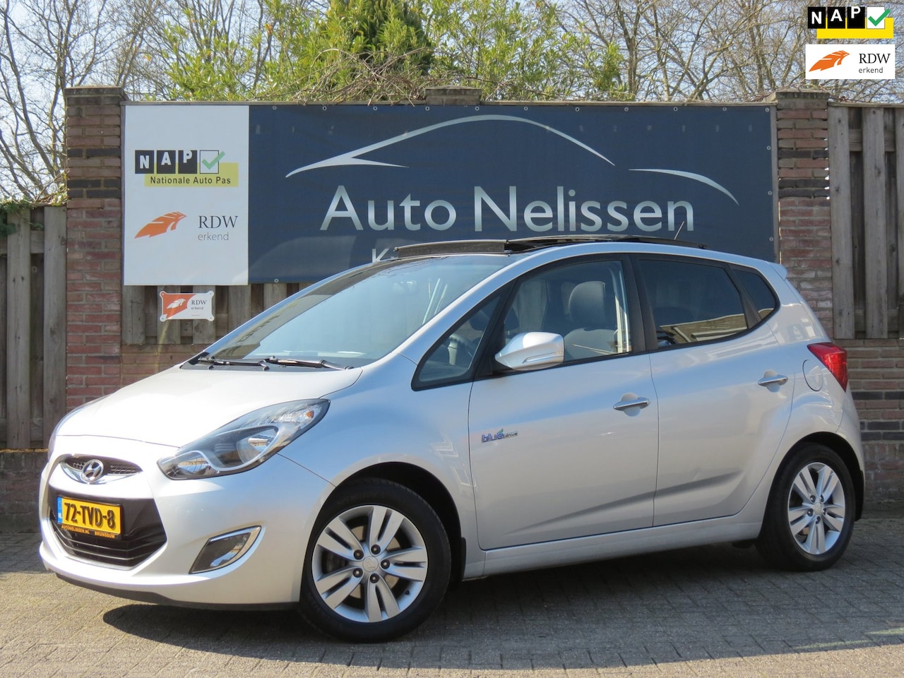 Hyundai ix20 - 1.4i i-Vision | PANORAMADAK | DEALER ONDERHOUDEN | CLIMA-AIRCO | CRUISE CONTROL | - AutoWereld.nl