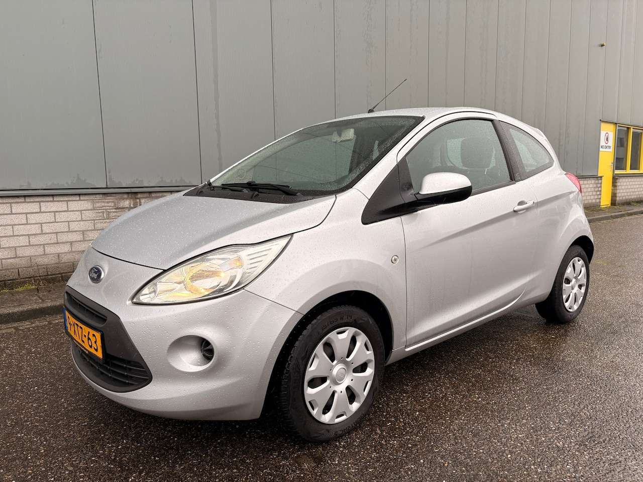 Ford Ka - 1.2 Style start/stop AIRCO - AutoWereld.nl