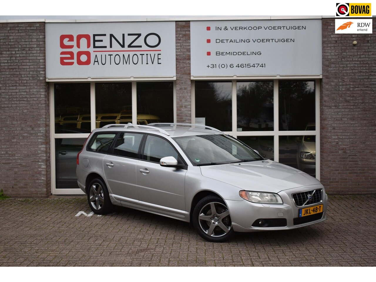 Volvo V70 - 2.5T Youngtimer Trekhaak Automaat Cruise Camera Stoelv - AutoWereld.nl