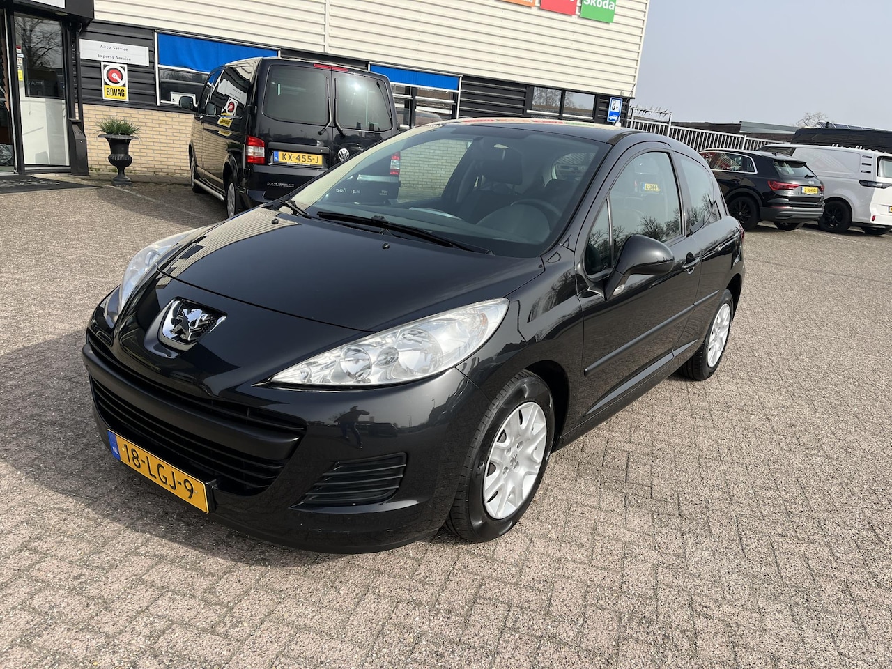 Peugeot 207 - 1.4 VTi X-Line Nette onderhouden, compleet uitgevoerd, van 2 de eigenaar, weinig kilometer - AutoWereld.nl