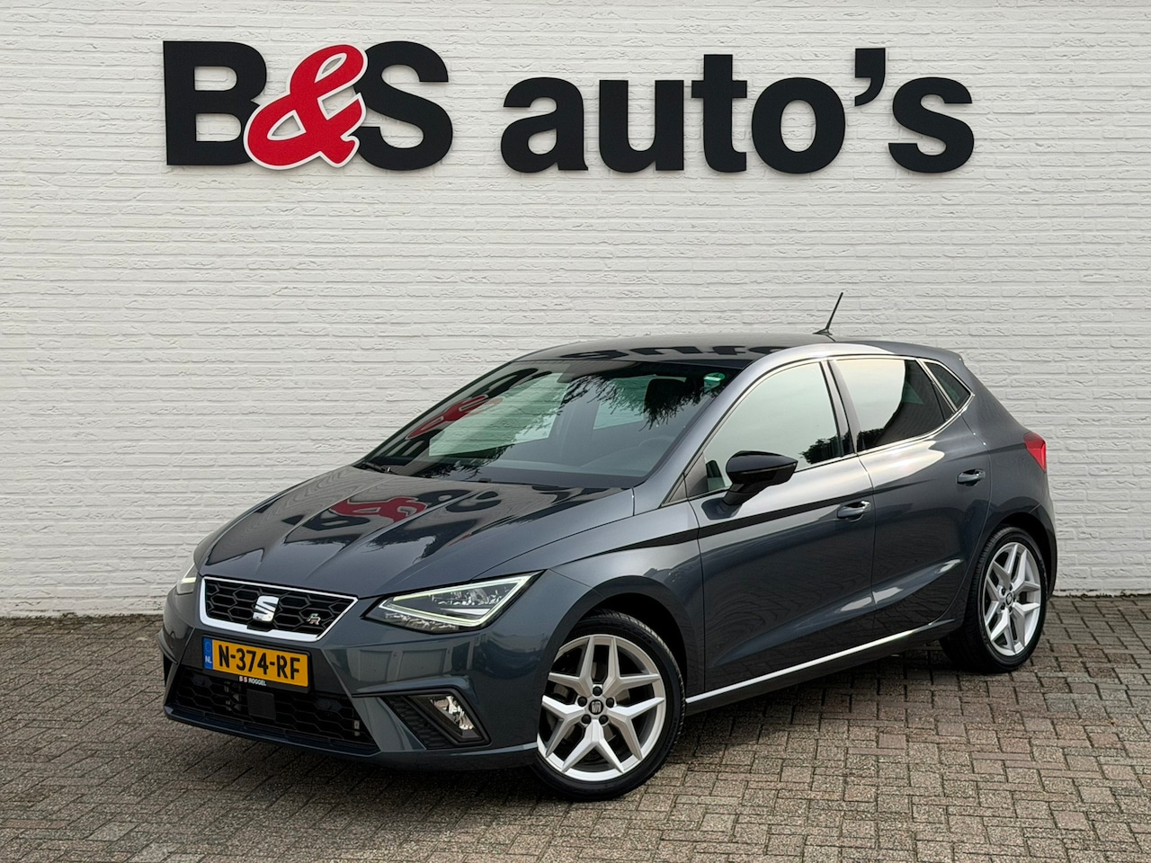 SEAT Ibiza - 1.0 TSI FR Full Led Clima Cruise Camera+Pdc Carplay Dab+ Stoelverwarming - AutoWereld.nl