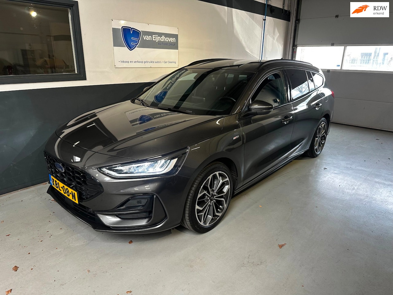 Ford Focus Wagon - 1.0 EcoBoost Hybrid ST Line 1.0 EcoBoost Hybrid ST Line - AutoWereld.nl