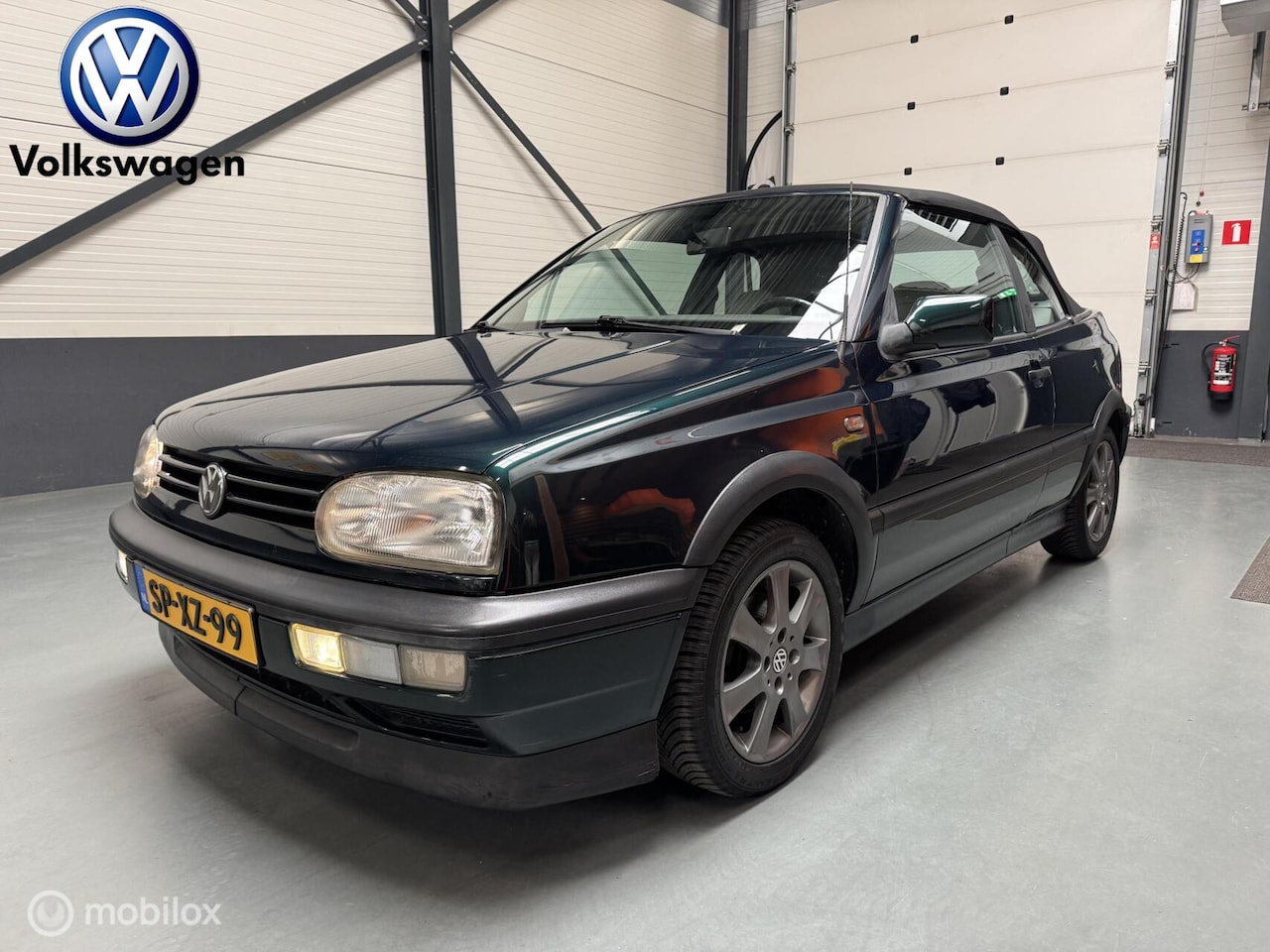 Volkswagen Golf Cabriolet - 2.0 Avantgarde Nieuwe kap|NL-Auto! - AutoWereld.nl