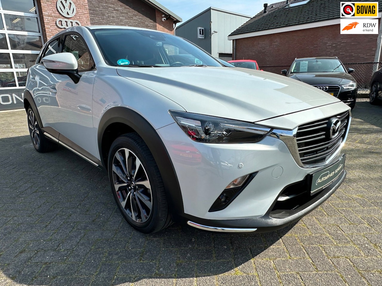 Mazda CX-3 - 2.0 SkyActiv-GT-M 120 -AUTOMAAT. NAVI. Achteruitrij-camera - AutoWereld.nl