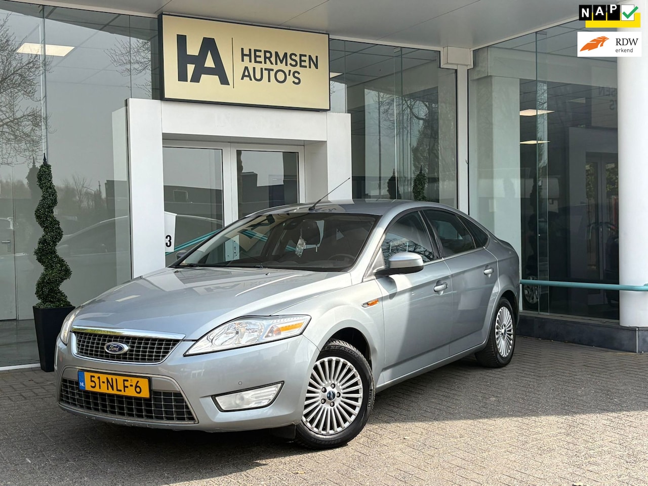 Ford Mondeo - 2.0-16V Titanium |Navi|Trekhaak|Airco|APK| - AutoWereld.nl