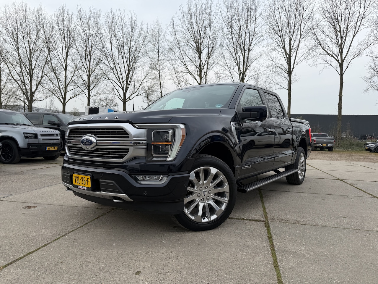 Ford F150 - LIMITED 430PK Hybrid SuperCrew powerboost | Tonneau cover | Panoramadak | Trekhaak 13-poli - AutoWereld.nl