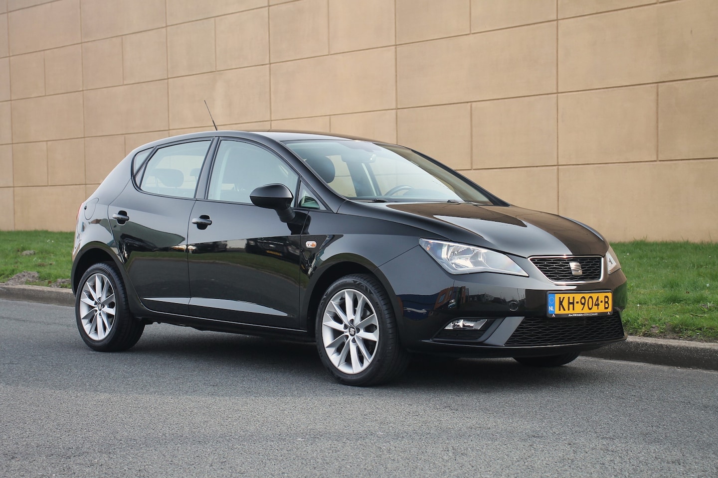SEAT Ibiza - 1.0 EcoTSI Style Connect 1.0 EcoTSI Style Connect - AutoWereld.nl