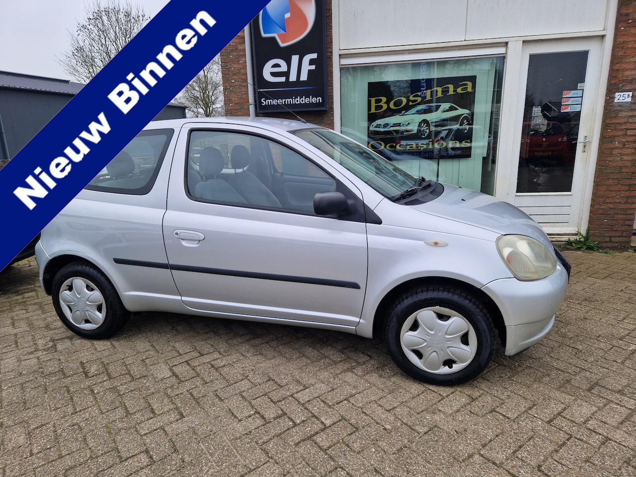 Toyota Yaris - 1.3-16V "VVT-i Sol" Automaat - Stuurbekrachtiging - Apk 20-03-2027 !! - AutoWereld.nl