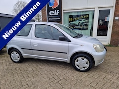 Toyota Yaris - 1.3-16V "VVT-i Sol" Automaat - Stuurbekrachtiging - Apk 20-03-2027