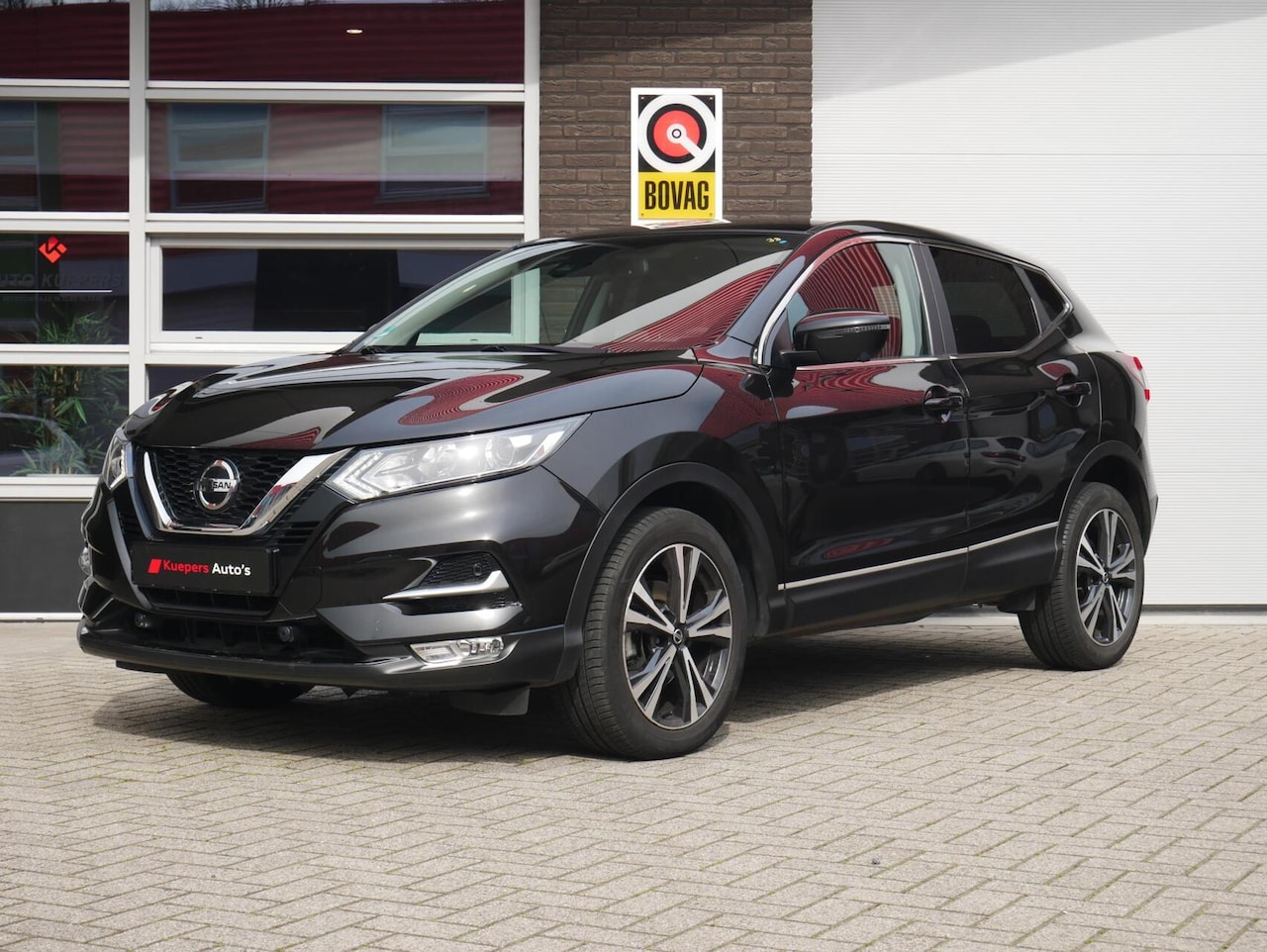 Nissan Qashqai - 1.3 DIG-T N-Connecta 360C| Stoelverwarming| Dealer onderhouden - AutoWereld.nl