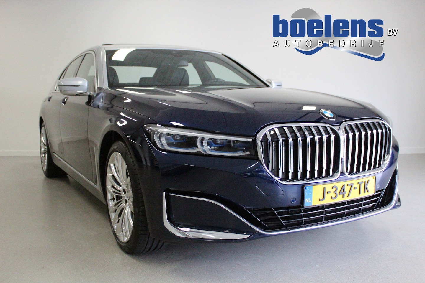 BMW 7-serie - 750i xDrive High Executive | NL-AUTO! | SOFTCLOSE | 4.4V8 | LUCHTVERING | CARPLAY | 20'LMV - AutoWereld.nl