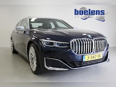 BMW 7-serie - 750i xDrive High Executive | NL-AUTO | SOFTCLOSE | 4.4V8 | LUCHTVERING | CARPLAY | 20'LMV