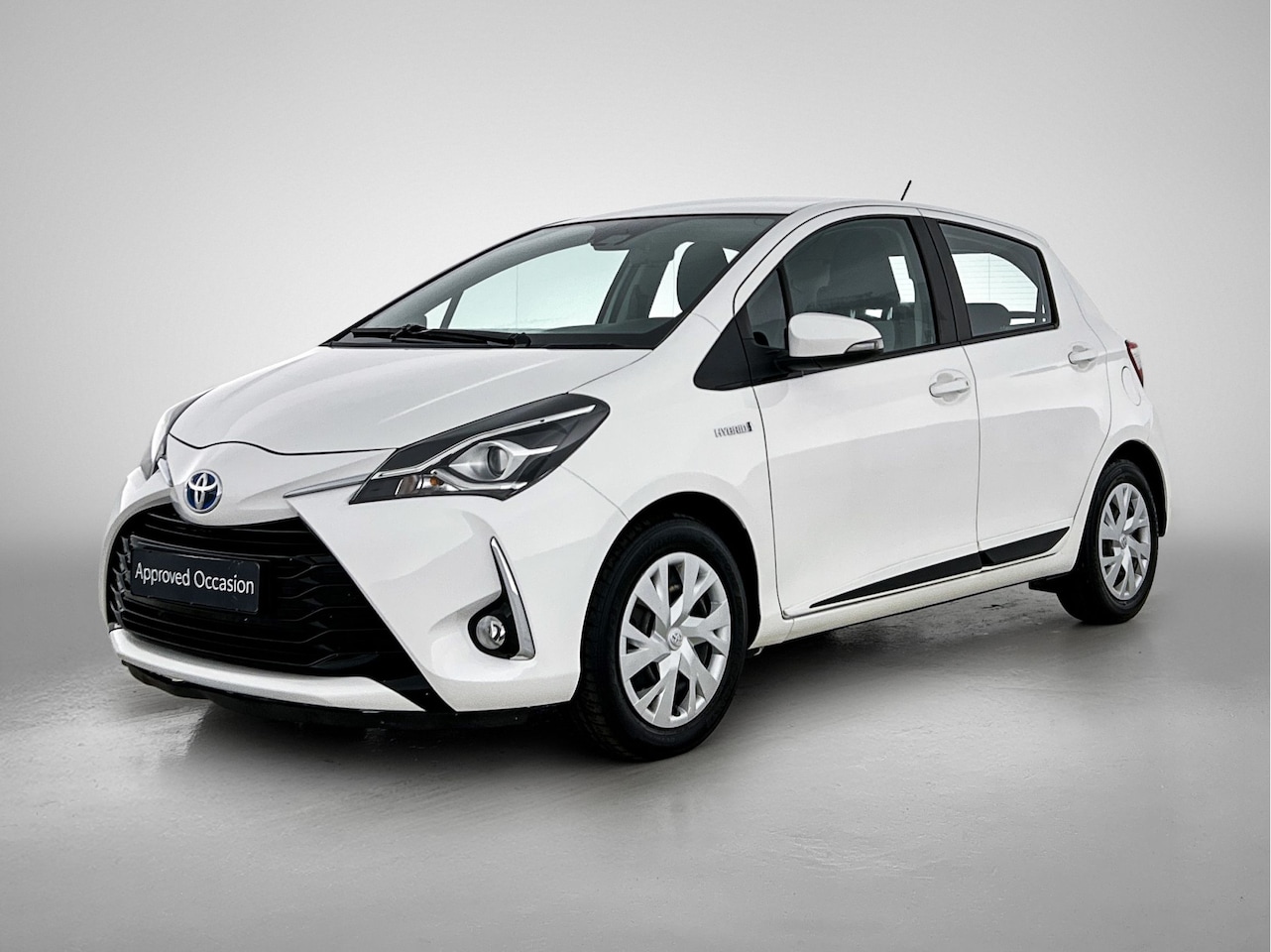 Toyota Yaris - 1.5 Hybrid Active | Airco | Achteruitrijcamera | Bluetooth - AutoWereld.nl