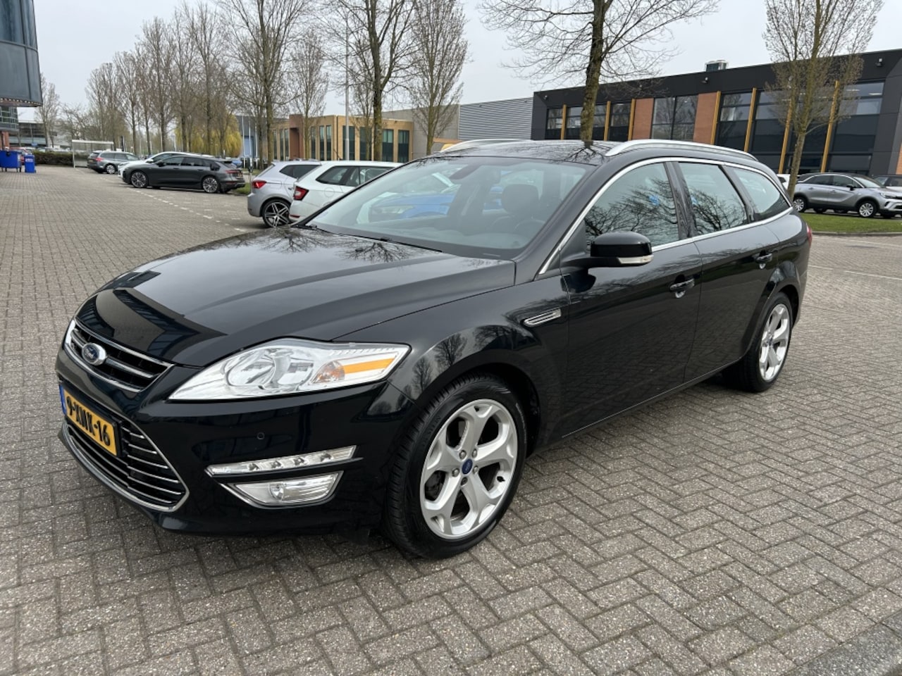 Ford Mondeo Wagon - 2.0 EcoB. Titanium LEER STOELVW NAVI CAMERA TRHK - AutoWereld.nl