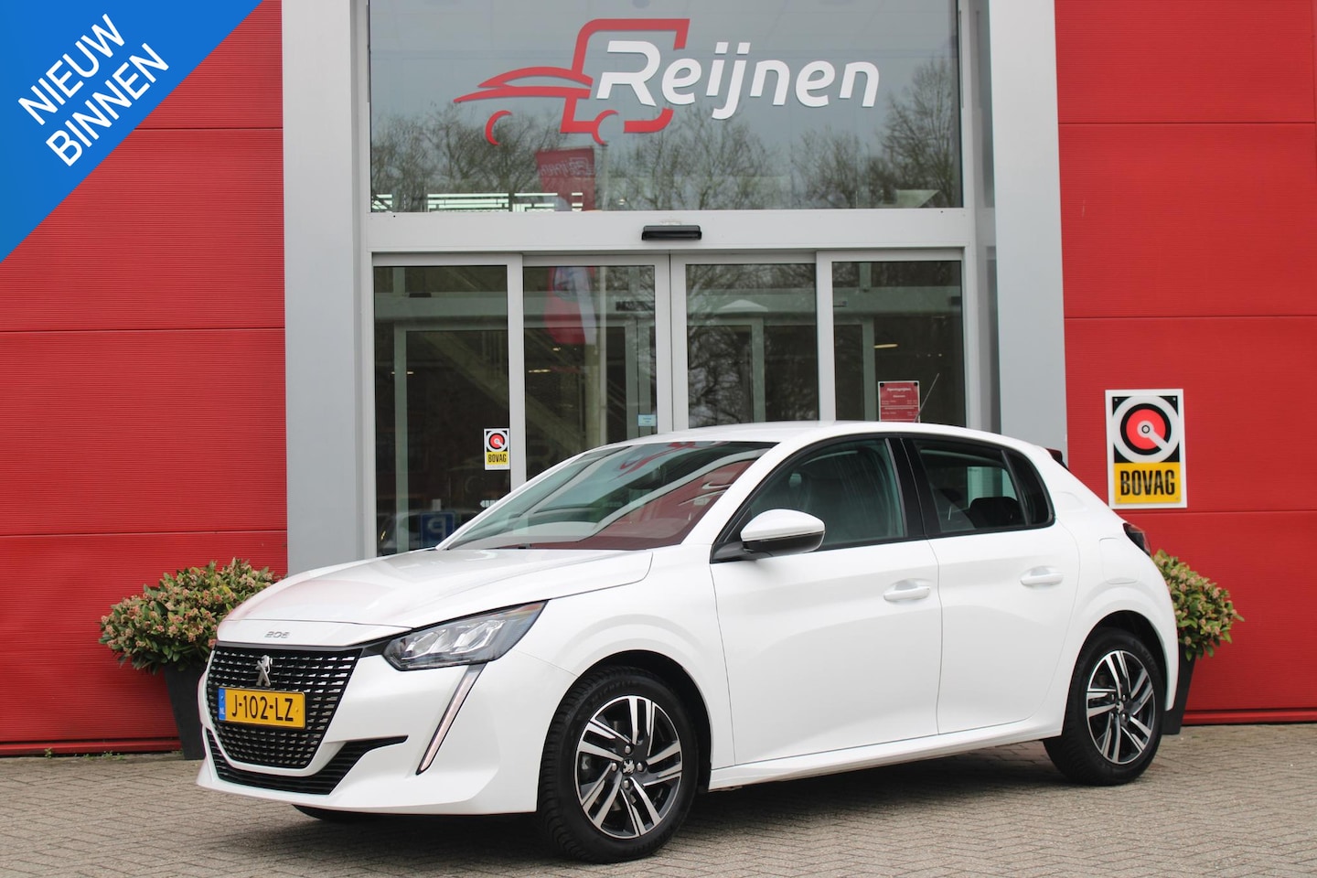 Peugeot 208 - 1.2 100PK ALLURE PACK | NAVIGATIE 10" TOUCHSCREEN | 3-D INSTRUMENTENPANEEL | ALL SEASON BA - AutoWereld.nl