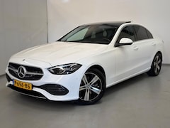 Mercedes-Benz C-klasse - 200 Luxury Line / Pano / NL-auto / Trekhaak