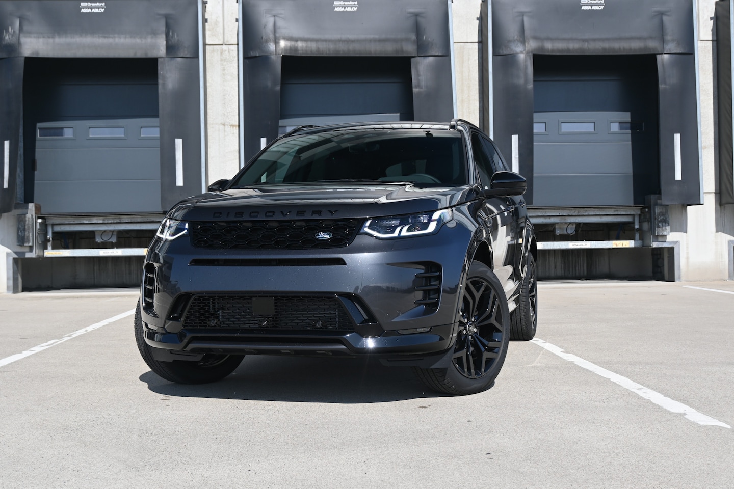 Land Rover Discovery Sport - 1.5 P270e PHEV Business Landmark Edition 1.5 P270e PHEV Business Landmark Edition - AutoWereld.nl