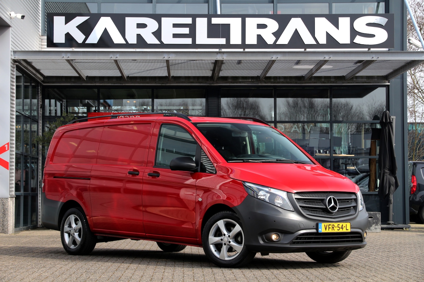 Mercedes-Benz Vito - 116 CDI | Aut. | L2H1 | Cruise | Camera | Navi | Airco.. - AutoWereld.nl