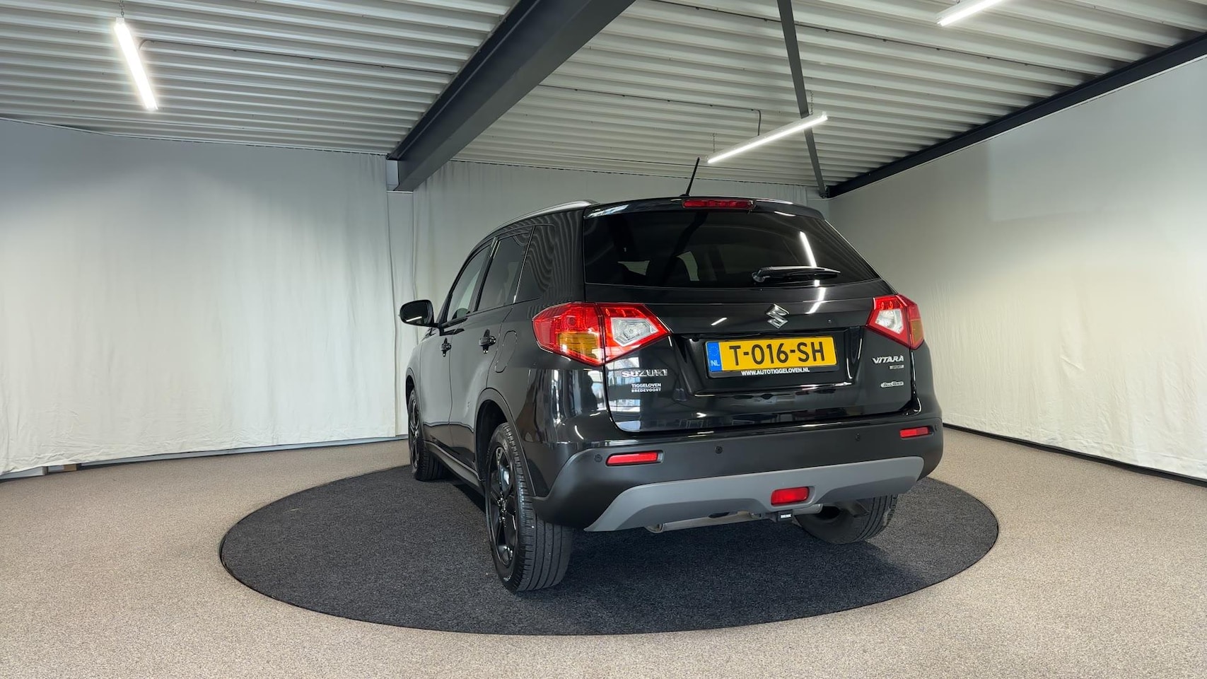 Suzuki Vitara - 1.4 S Allgrip Automaat | Trekhaak | Navi - AutoWereld.nl