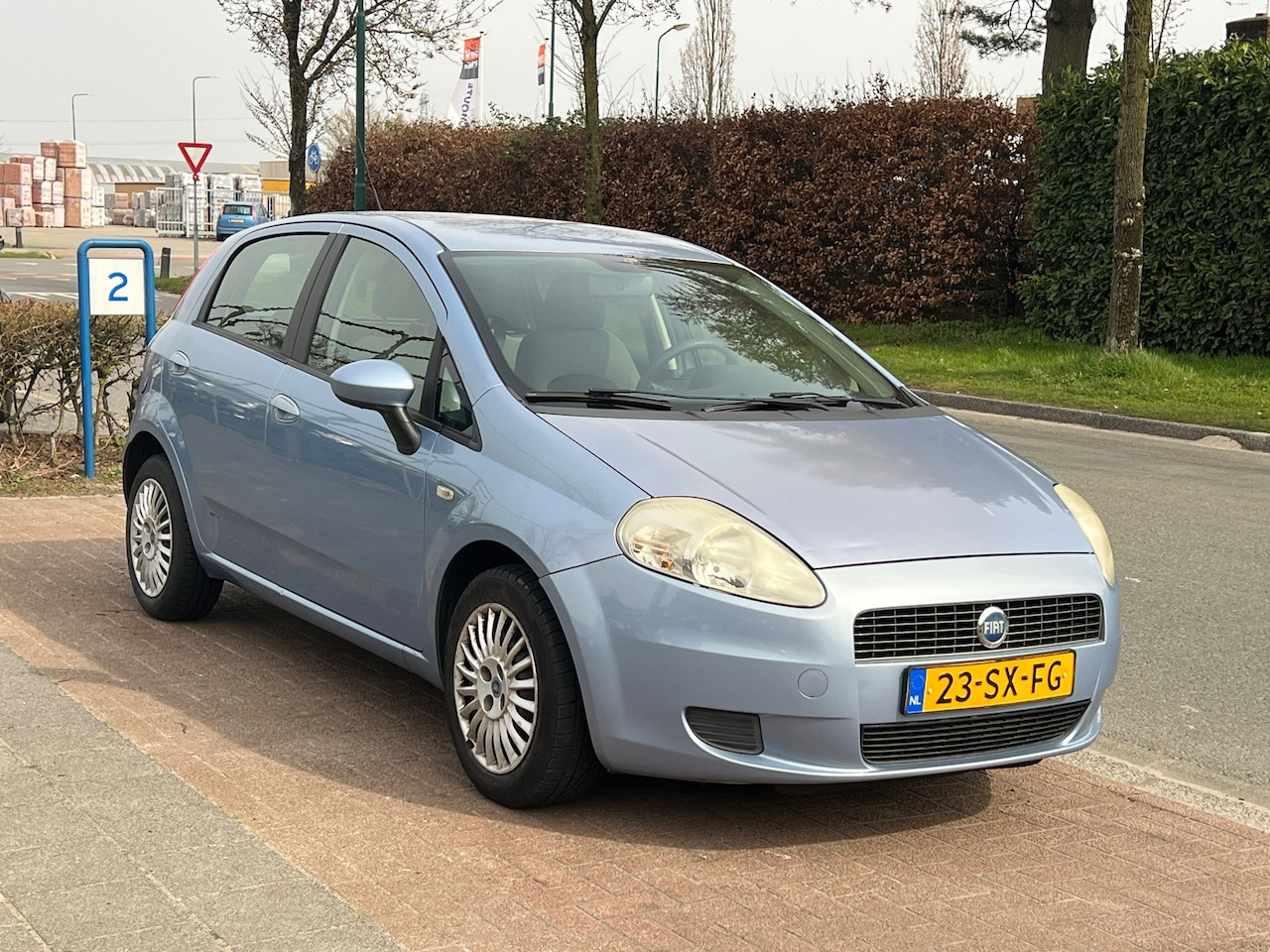 Fiat Grande Punto - 1.2 Dynamic *APK 09-02-2027! - AutoWereld.nl
