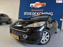 Peugeot 207 CC - 1.6 VTi / bj.2008 / kleur: zwart / airco / trekhaak / sportvelgen / boekjes /NAP 145146 km