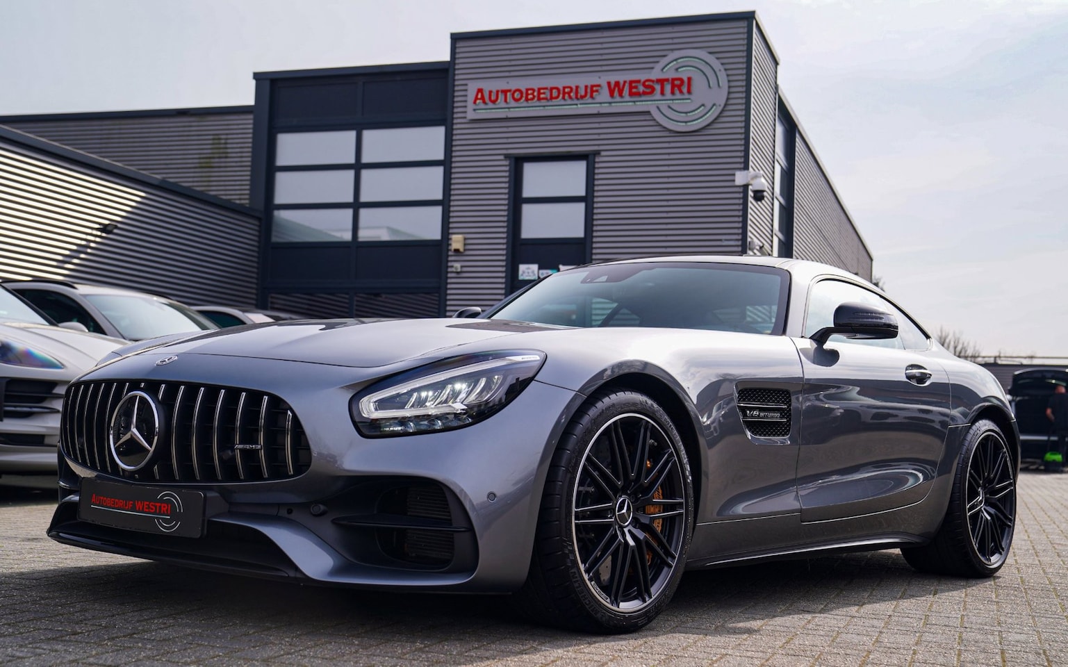 Mercedes-Benz AMG GT - 4.0 S Premium | Facelift | Keramisch | BTW incl. | 522PK | Sunroof | Stoelkoeling | Dealer - AutoWereld.nl