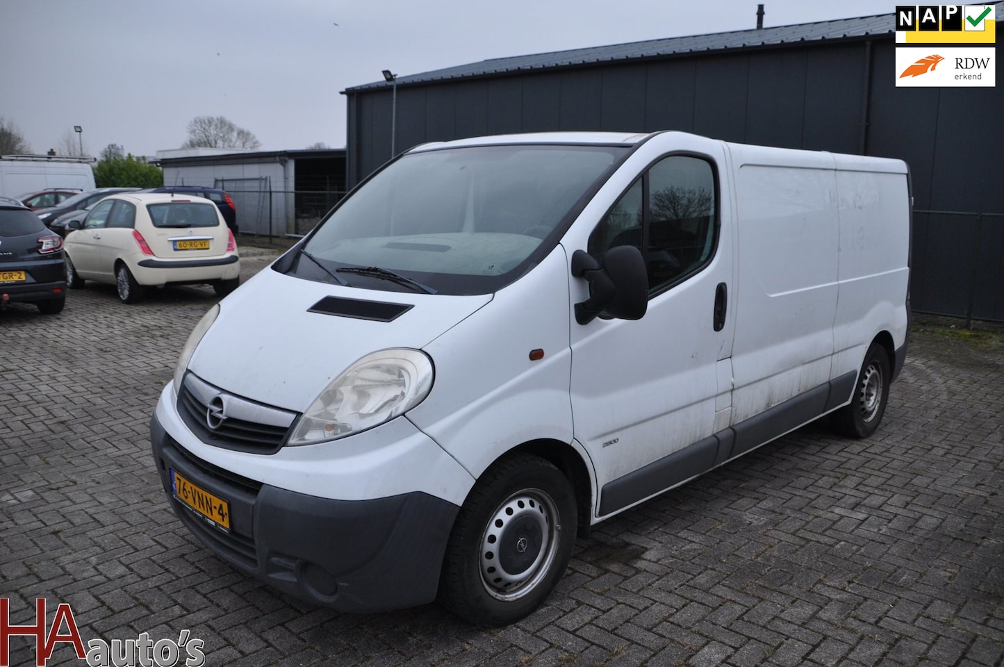Opel Vivaro - 2.5 CDTI L2H1 EXPORT GEEN APK - AutoWereld.nl