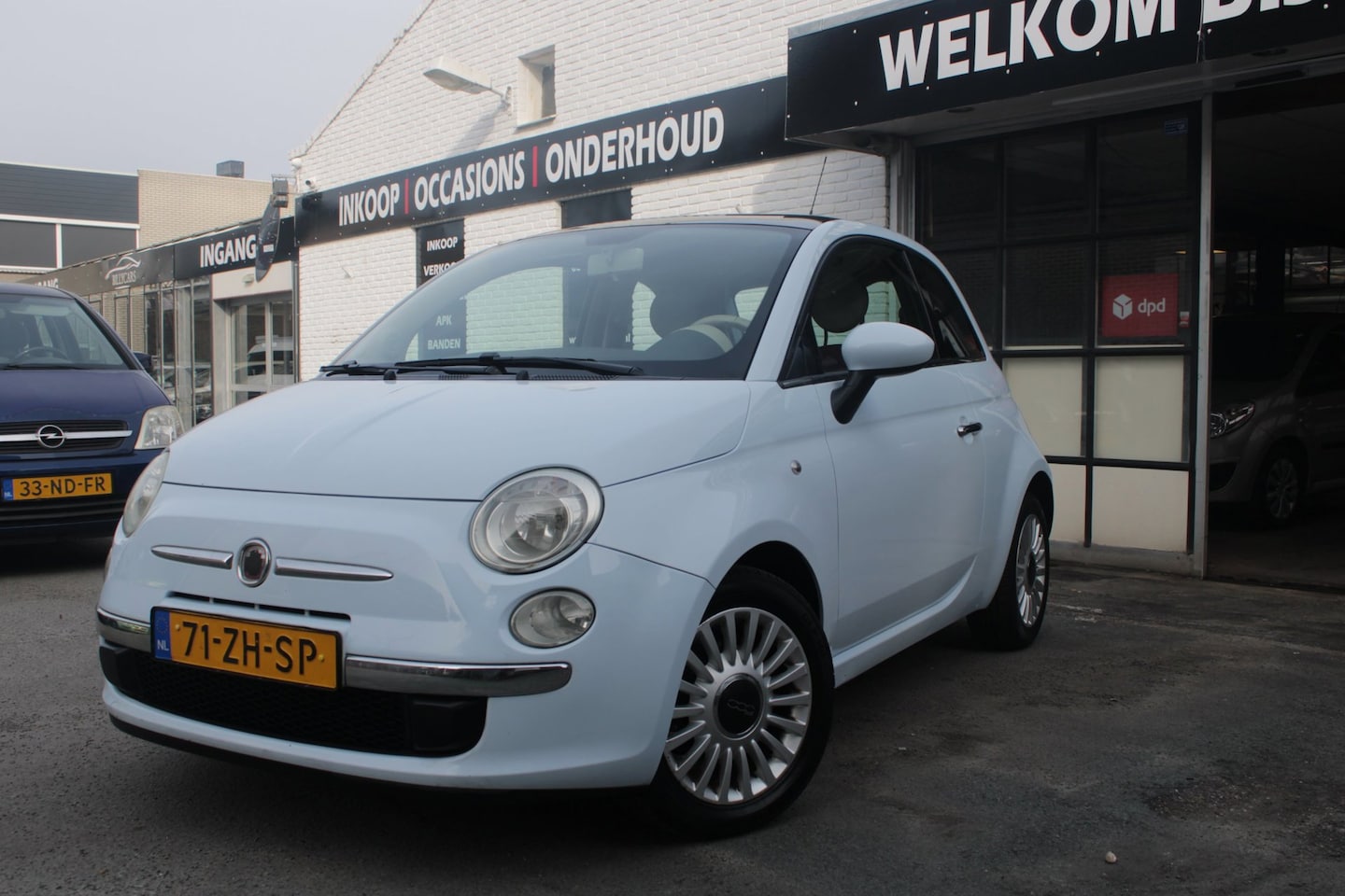 Fiat 500 - 1.4-16V Lounge / Airco /APK Nieuw / Glazen dak / Elektrische ramen - AutoWereld.nl