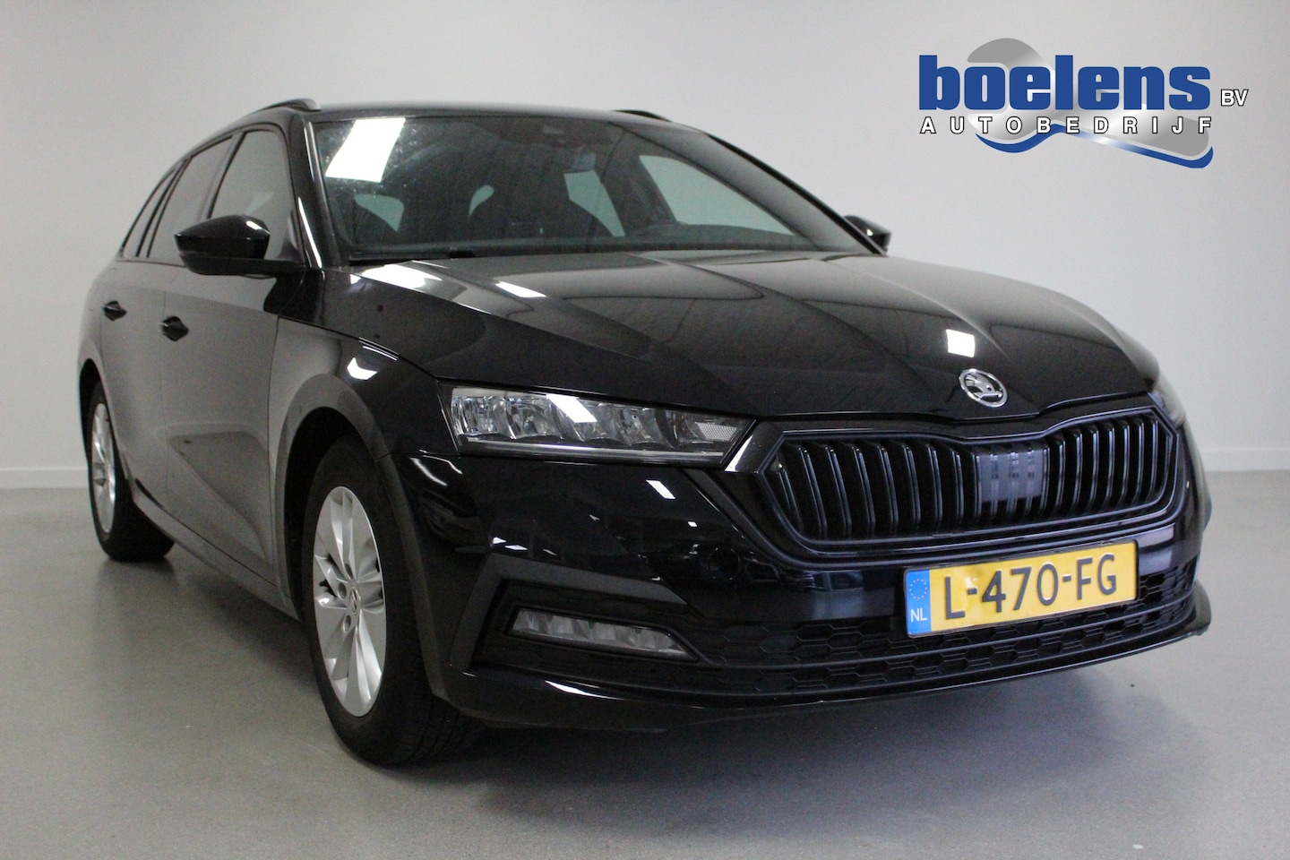 Skoda Octavia Combi - 1.0 e-TSI Sport Business | SPORT-INT | CRUISE | WEGKL-TRHAAK | SFEER | CARPLAY | DAB | CLI - AutoWereld.nl