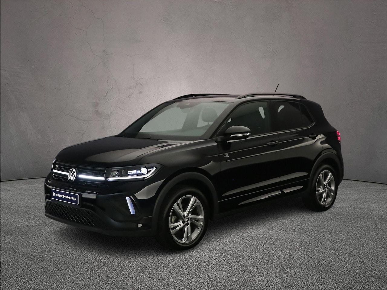 Volkswagen T-Cross - R-Line 1.5 TSI 150pk DSG Automaat Trekhaak, Adaptive cruise control, Black style, Navigati - AutoWereld.nl