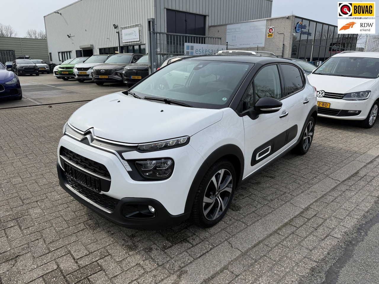 Citroën C3 - 1.2 PureTech Shine 1.2 PureTech Shine, Navi, Airco, Dealer auto - AutoWereld.nl
