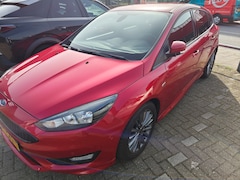 Ford Focus - 1.5 ST-Line | Airco (automatisch) | Audio-navigatie full map | Cruise control