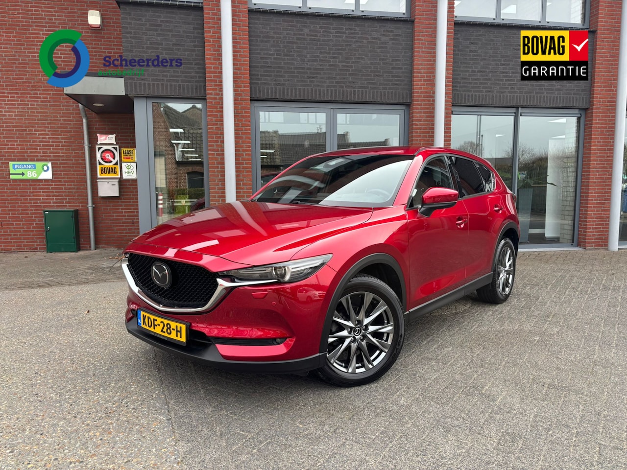 Mazda CX-5 - 2.5 SkyActiv-G 194 Signature 2.5 SkyActiv-G 194 Signature,Leder,Navi,360 Camera,1 jaar garantie - AutoWereld.nl