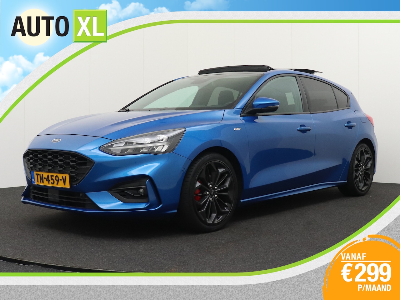 Ford Focus - 126 PK ST Line Full Options Pano-dak Stuur+Stoelverw. Trekhaak - AutoWereld.nl