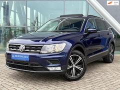 Volkswagen Tiguan - 1.4 TSI ACT Connected Series 150pk Panoramadak / Adaptieve Cruise / Navigatie