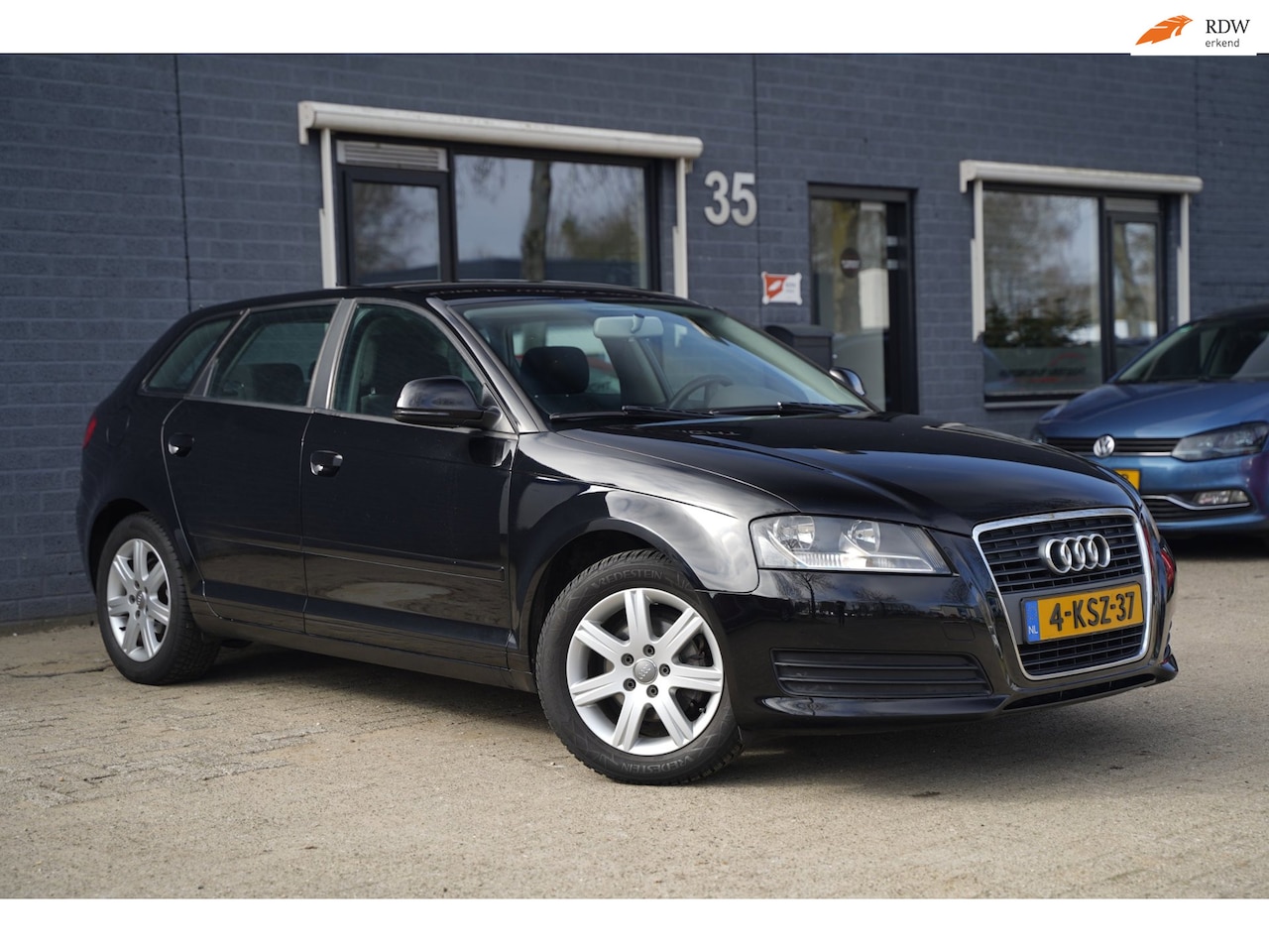 Audi A3 Sportback - 1.6 TDI Attraction Airco, Cruise, Trekhaak - AutoWereld.nl