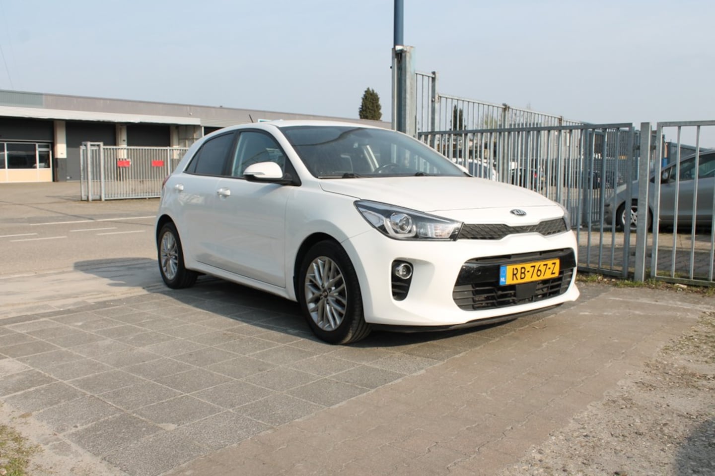 Kia Rio - 1.0 TGDI DynamicLine 1.0 TGDI DynamicLine - AutoWereld.nl