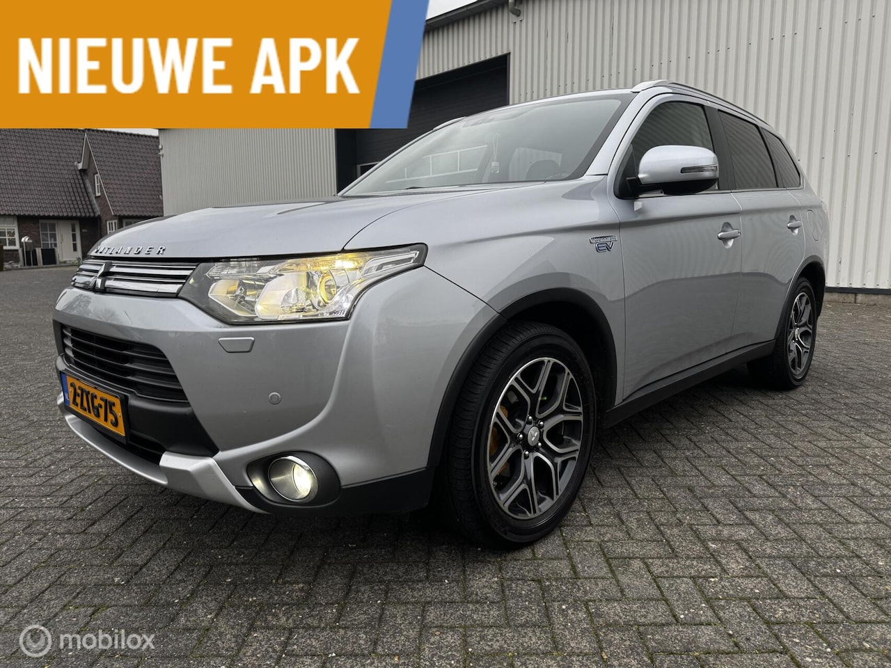 Mitsubishi Outlander - 2.0 PHEV Executive Edition 2.0 PHEV Executive Edition(Nieuwe APK) - AutoWereld.nl