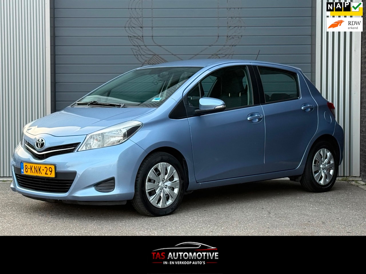 Toyota Yaris - 1.3 VVT-i Aspiration 2e EIG / AUTOMAAT / AIRCO - AutoWereld.nl