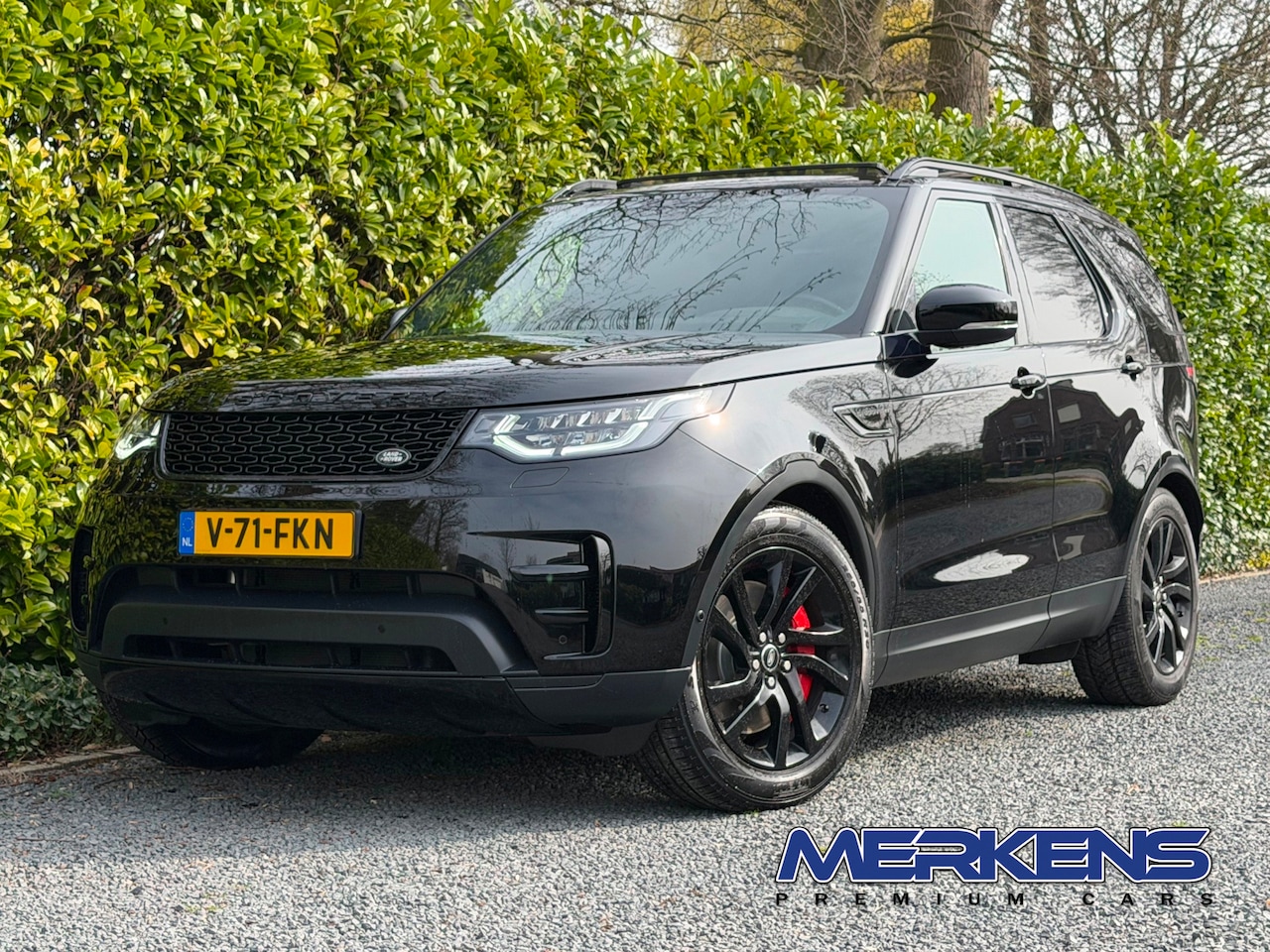 Land Rover Discovery - 5 3.0 Sd6 306PK NW MOTOR Grijs Kenteken VAN Pano Trekhaak - AutoWereld.nl